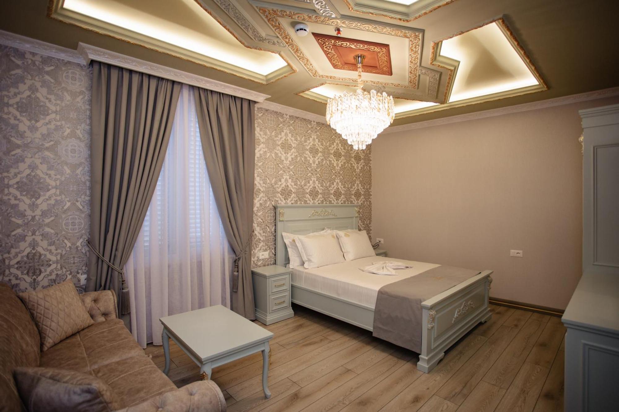 Ervini Boutique Hotel Шкодер Екстер'єр фото