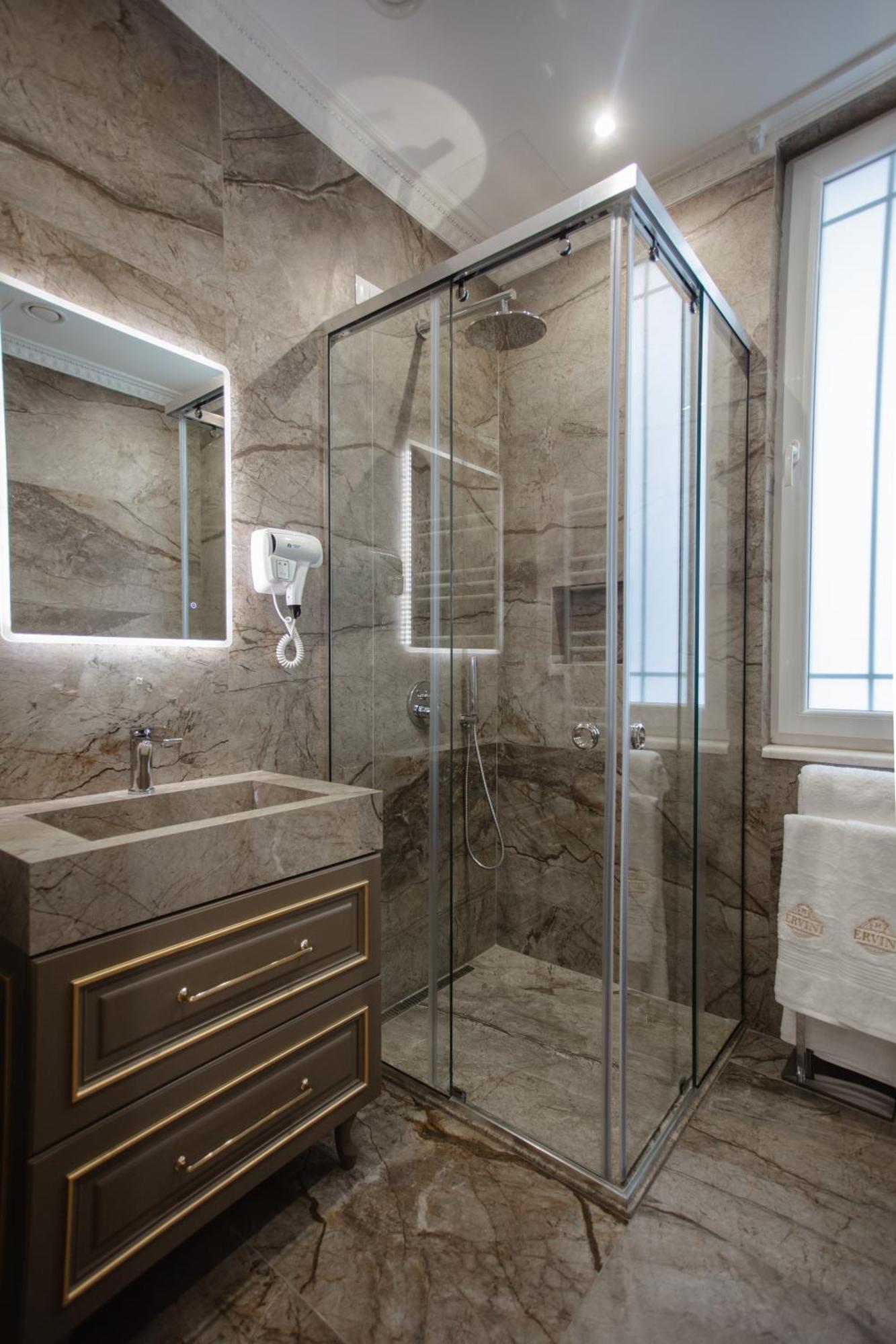 Ervini Boutique Hotel Шкодер Екстер'єр фото