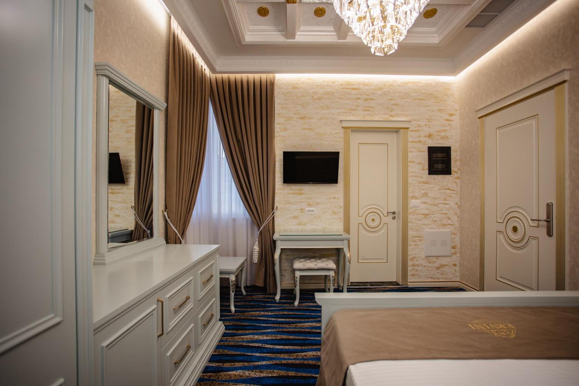Ervini Boutique Hotel Шкодер Екстер'єр фото