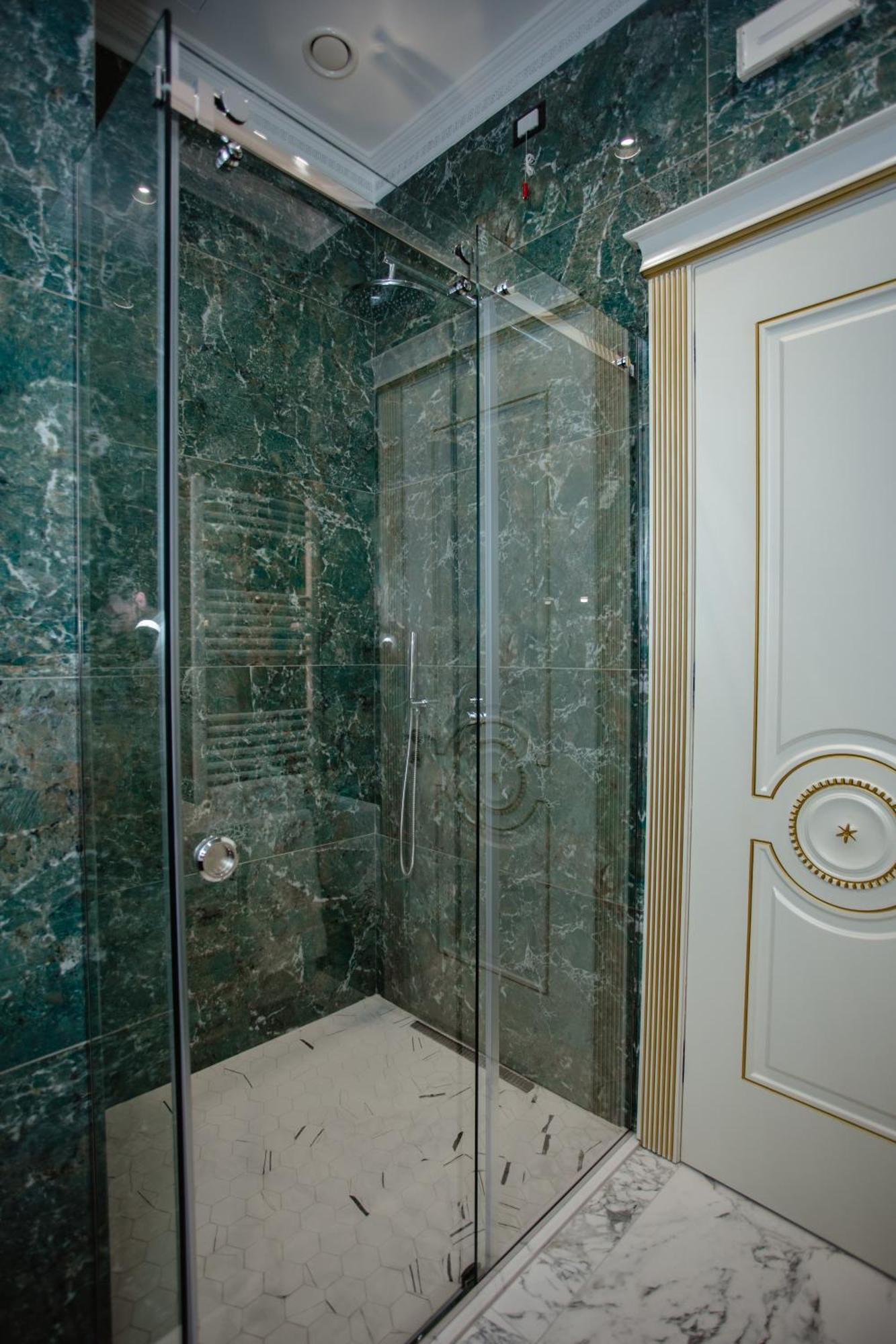 Ervini Boutique Hotel Шкодер Екстер'єр фото
