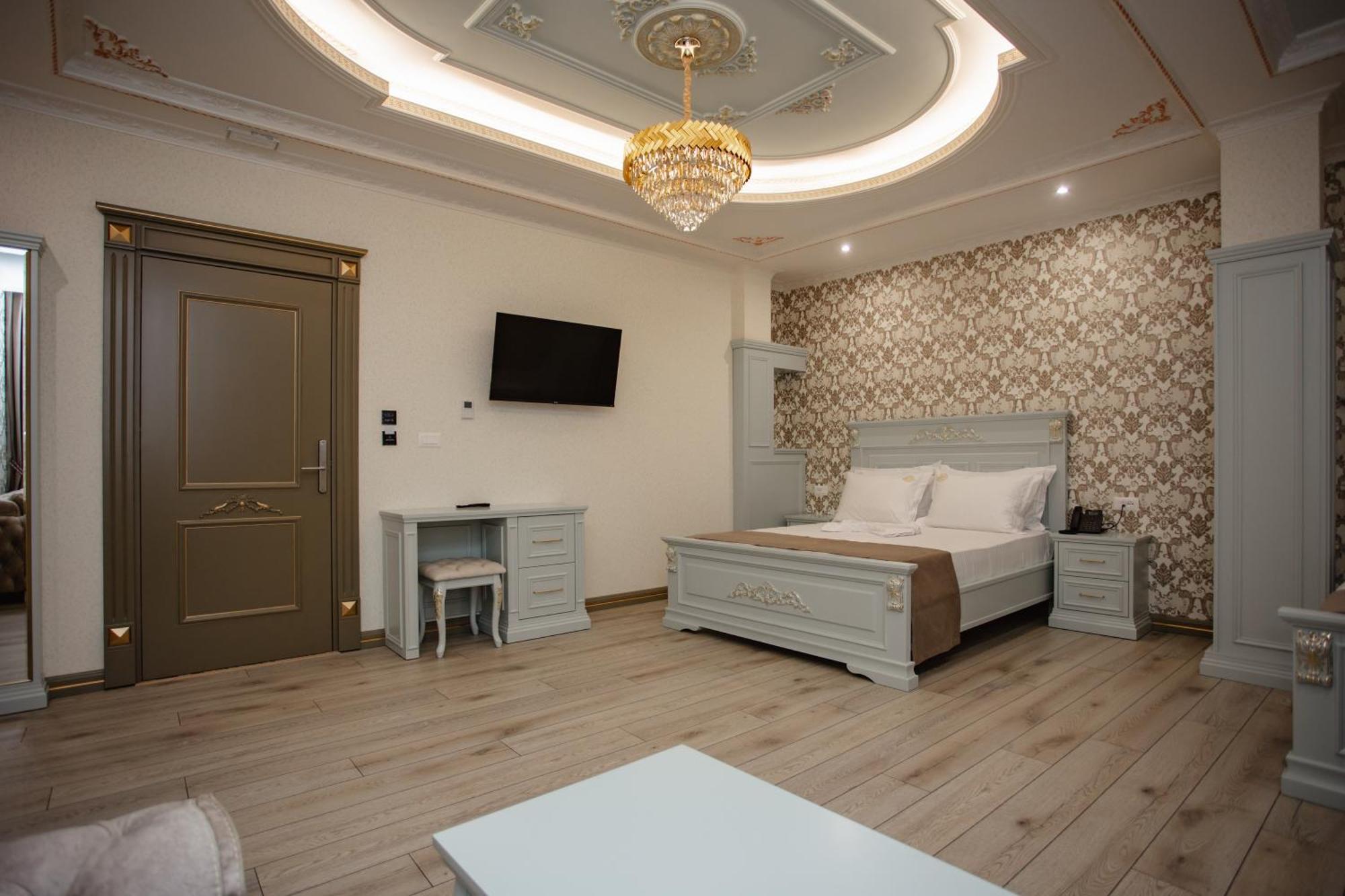 Ervini Boutique Hotel Шкодер Екстер'єр фото