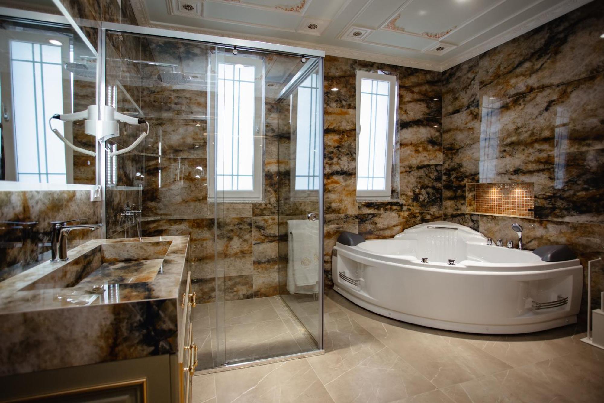 Ervini Boutique Hotel Шкодер Екстер'єр фото