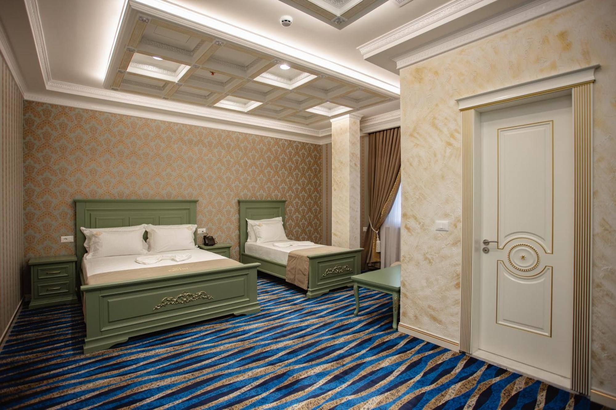 Ervini Boutique Hotel Шкодер Екстер'єр фото
